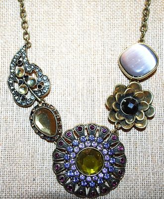 Beautiful 5 "Piece" NECKLACE with Multi-Color Shapes, Stones, Flowers, Teardrops & Circles on a Gold Tone Chain and Lobster...