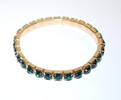 Beautiful Infinity-Style Green Square Beveled Stones ELASTIC BRACELET (2" Opening) with a Gold Tone Setting
