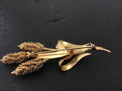 Vintage Wheat/ Cat Tail Brooch