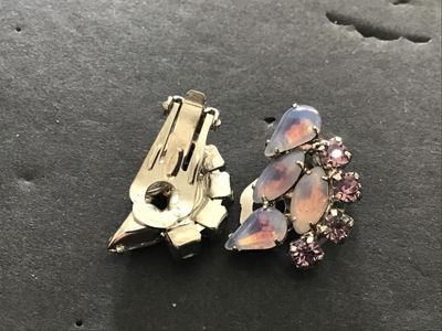 Opal Color Glass / Stone Vintage Clip on Earrings