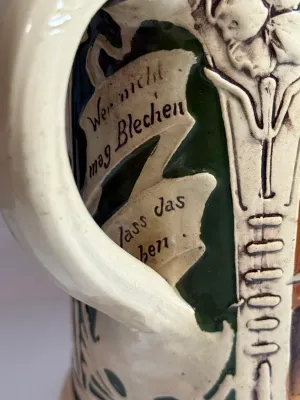 Sale Photo Thumbnail #537: Vintage 20th Century German Lusterware 1-Liter Lidded Beer Stein in VG Preowned Condition. $15 DOMESTIC SHIPPING.