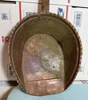 Sale Photo Thumbnail #614: Antique Middle 1800's Copper w/Steel Handle Fireplace Ash Shovel 27" Tall Preowned from an Estate as Pictured. $15 Domestic Shipping.