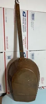 Sale Photo Thumbnail #616: Antique Middle 1800's Copper w/Steel Handle Fireplace Ash Shovel 27" Tall Preowned from an Estate as Pictured. $15 Domestic Shipping.