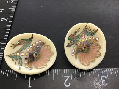 Vintage Designer Oval Rhinestone hand painted Gorgeous Vintage Clip on