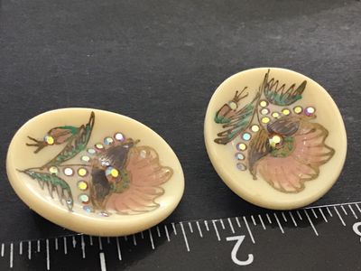 Vintage Designer Oval Rhinestone hand painted Gorgeous Vintage Clip on
