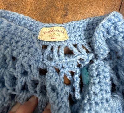 Sale Photo Thumbnail #293: In very good previously owned condition. Very soft!