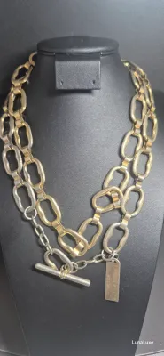 Sale Photo Thumbnail #17: The Limited Goldtone Paperclip Chain Necklace 22-25 in
This is a stylish goldtone paperclip chain necklace from The Limited, measuring 22-25 inches in length. It features lobster closure and is made of goldtone mixed metal, giving it a luxurious look. The