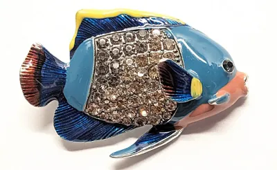 **NEW ARRIVAL** BLUE & PINK FISH Enameled BROOCH (1¾" x 1¼") with Jeweled Body Stones, Black Eye and on a Silver Tone Setting