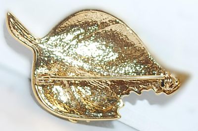 Beautiful Enameled RED LADY BUG BROOCH (2" x 1¼") with Bejeweled STEM & Chewed GREEN LEAF on a Gold Tone Setting