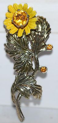 Beautiful VINTAGE YELLOW SUNFLOWER BROOCH (3½" x 1¼") with 3 AMBER Stones on a Light Gold Tone Solid Setting