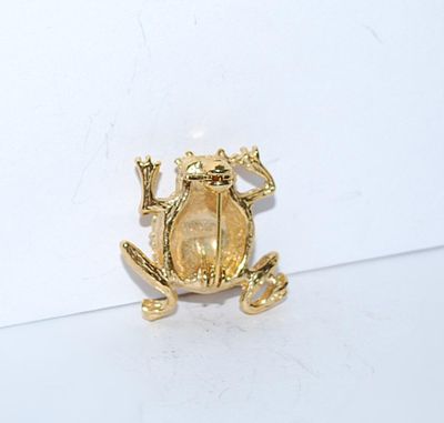 Petite GREEN-EYED FROG BROOCH (1" x 1") with Clear Stones Back Accent on a Gold Tone Setting