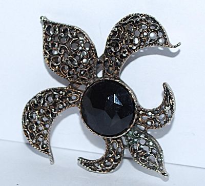 Fleur-de-Lis Style BLACK BROOCH (2½" x 2¼") with Hollowed Design on a Dark Silver Tone Setting