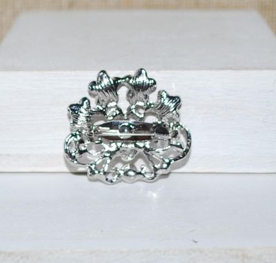 Bouquet Basket Designed BROOCH (1¼" x 1") with 4 Flowers on a Silver Tone Setting