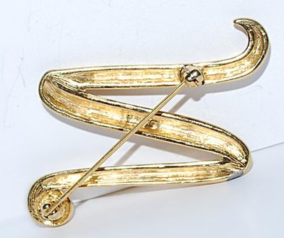 Letter "N' or "Z" BROOCH (1½" x 1½") with Single Corner Stone on a Gold Tone Setting