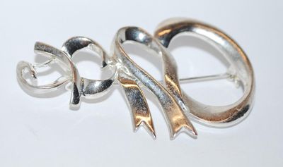 Vintage Silver Colored "WHIRLS + SWIRLS" BROOCH (2½" x 1¼") on a Silver Tone Setting