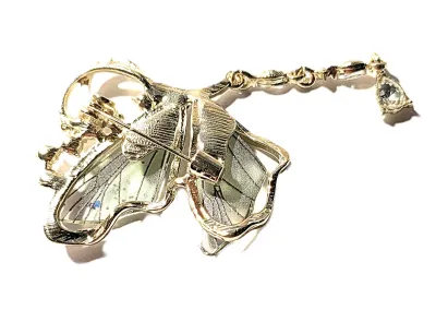 **NEW ARRIVAL** Beautiful Transparent Acrylic GREEN Winged Side-View BUTTERFLY BROOCH (1½" x 1½") with Jeweled Feelers and...