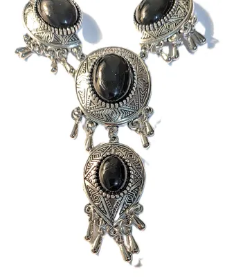 *** NEW ARRIVAL *** Showy Silver Colored BLACK OVAL STONE JEWELRY SET with NECKLACE (14" L + Silver Tone Chain/Clasp) & MATCHING...