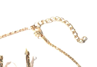 *** NEW ARRIVAL *** BLACK Rectangle 4-Prong Stone JEWELRY SET with NECKLACE (16" L + Gold Tone Chain/Clasp) & BRACELET (Jeweled...