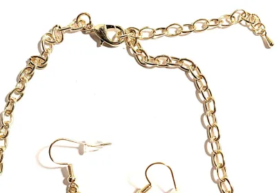 *** NEW ARRIVAL *** BLUE & Gold "ENAMEL SLICES" JEWELRY SET with Choker NECKLACE (12" L + Gold Tone Chain/Lobster...