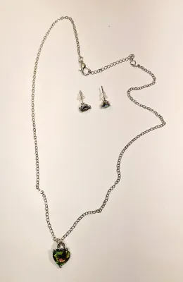 Delicate Single IRIDESCENT HEART STONE JEWELRY SET with NECKLACE (18" L + Heart Shaped Stone/Round Clear Stone Accent PENDANT+...