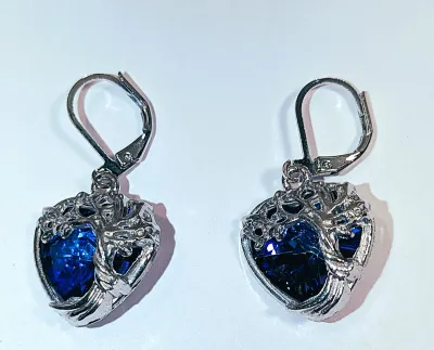 "TREE COVERED BLUE HEART STONE" JEWELRY SET with NECKLACE (17" L, Blue Stones Pendant + SILVER Tone Chain/Lobster Clasp)...