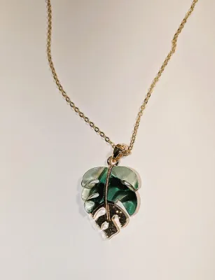GREEN & GOLD Acrylic LEAVES JEWELRY SET with NECKLACE (16" L + GOLD Tone Chain/Lobster Clasp) + Matching EARRINGS with Snap...