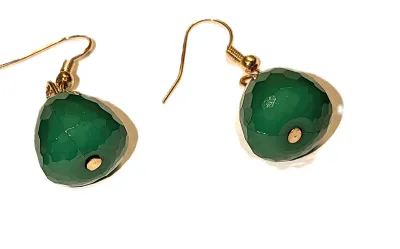 Bright GREEN GLOBES JEWELRY SET with NECKLACE (21" L+ Gold Tone Lobster Clasp and Spacers) and MATCHING EARRINGS with Wire Hook Clasp