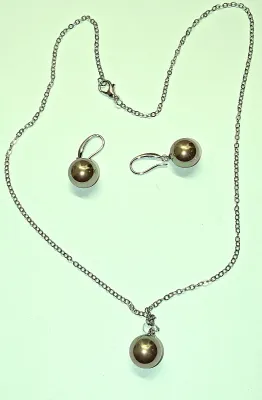 Single Champagne Colored GLOBE JEWELRY SET with NECKLACE (Silver + 18" L + Lobster Clasp) and EARRINGS (Marked .925) with Wire Hook...