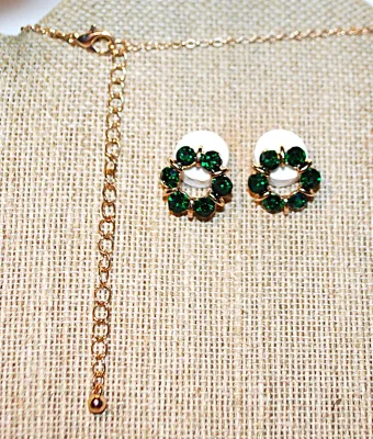 DEEP GREEN Delicate 8-Stone CIRCLE JEWELRY SET with NECKLACE (18"-19" L, Pendant + GOLD Tone Chain/Lobster Clasp) and MATCHING...