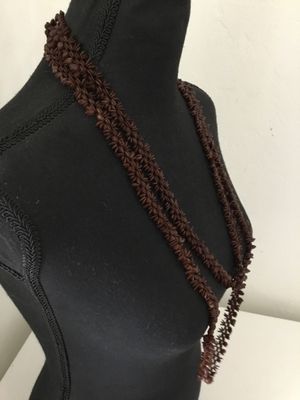 Long Vintage flower brown lpil -lpil seed beaded necklace