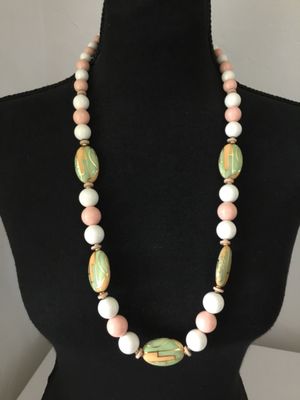 Vintage 1980s pastel green and pink and white bead statement necklace