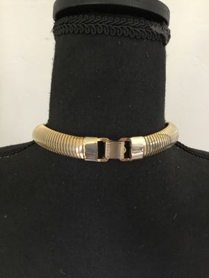 Vintage 1980s massive golden lion head Tubogas omega statement, chunky necklace has some wear
