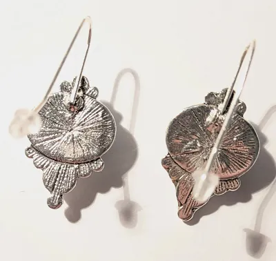 **NEW ARRIVAL** BLUE Crackled TURQUISE EARRINGS with Faux Pearl Accents on a Silver Tone Setting and Stud Post Clasp