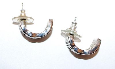 Half Circle Silver Colored CRISS-CROSS EARRINGS Set with Stud Post Clasp