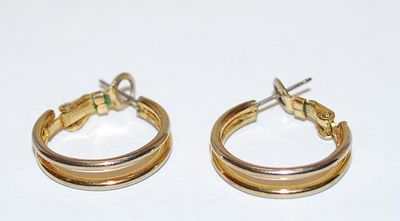 Double Hoop Rings EARRINGS Set with a Spring Lock Clasp