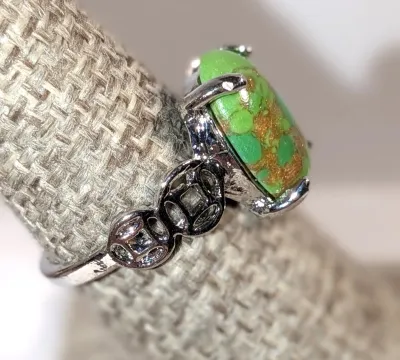**NEW ARRIVAL** Size 7½ GREEN & BROWN "Mottled" Oval Cabochon 4-Prong Stone RING with a "Square in a Circle" Band...