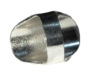**NEW ARRIVAL** Size 5½ BLUE "Crackled" TURQUISE Tilted Square STONE Metal RING on a Silver Tone Band (4.8g)