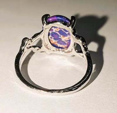 **NEW ARRIVAL** Size 7½ BLUE & WHITE "Mottled" Oval Cabochon 4-Prong Stone RING with Up/Down Band "KNOBS" on a...