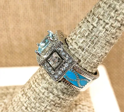 **New Arrival** Size 7½ Beautiful Large BEJEWELED RING with Light Blue Main Stone Side Accent Square Stones, Jeweled Surround, & Blue...