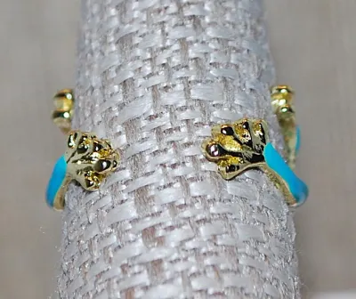 Size 8½ Fun BLUE FROG RING with Big Black Eyes and Gold Colored Feet on a Gold Tone Setting (5.3g)