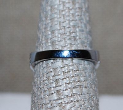 Size 7¼ Marked .925 Half Infinity RING with Row of 5 Clear Stones & Half Hollowed Silver Band (2.5g)