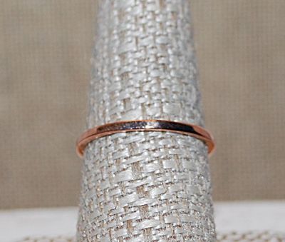 Size 9 Marked .925 - Clear Beveled Rectangle Shaped Stone RING with a 4-Prong ROSE GOLD Nest & Band and Silver Setting (3.9g)