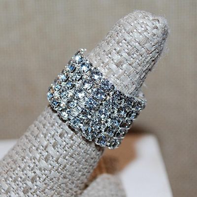 Size 6½ Jeweled Infinity-Style Elastic RING with 5 Stones Multiple Rows (5.3g)