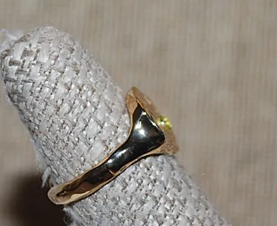 Size 5¾ Purple & Green Stones RING on a Gold Tone "Molten Lava" Setting and OPEN BAND (3.2g)