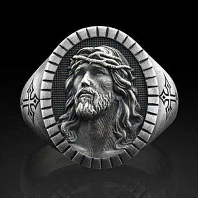 Size 7½ Heavy Oval Embossed "FACE OF JESUS" RING with CROSSES Side Accents and Silver Tone Band (9.1g)