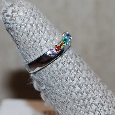 Size 6 Marked .925 Delicate Half Infinity MULTICOLOR Tiny STONES RING on a Silver Band (2.0g)