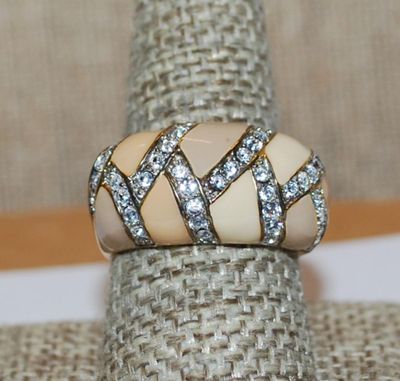 Size 9½ Marked "Jand" - Vintage Party RING with Beige Segments Separated with Swirl Rows of Clear Stones and Gold Tone Band (8.1g)