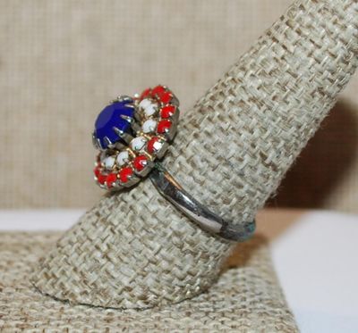Size 9 VINTAGE Red, White + Blue "FLAG" RING with SPLIT BAND (4.1g)