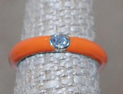 Size 9 Bright Orange Enamel Style Ring with Single Round Stone (2.8g)