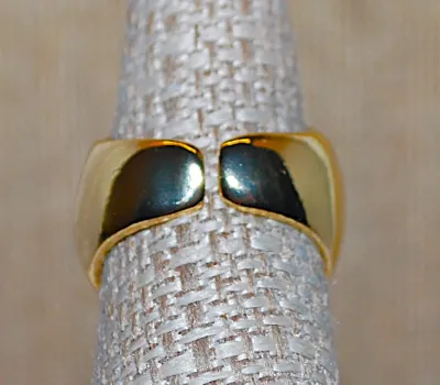 Size 8 Gold Tone "Chunky" No Stones RING with a Hammered Gold Colored SPLIT BAND (10.0g)